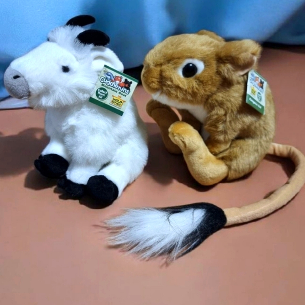 Wild Republic Cuddlekins Mountain Goat &  Kangaroo Rat Plush Stuffed Animals